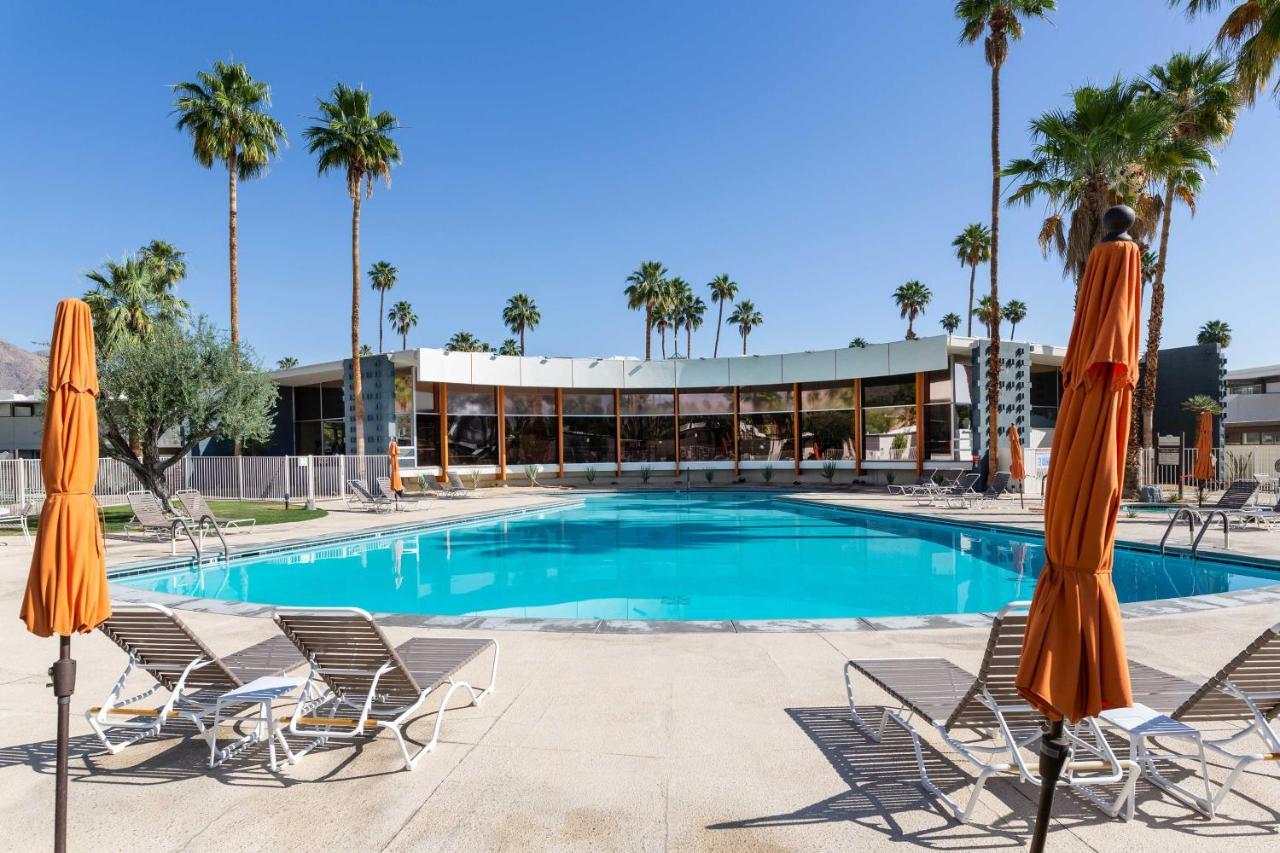 Mid-Century Palm Springs Bungalow With Patio! المظهر الخارجي الصورة