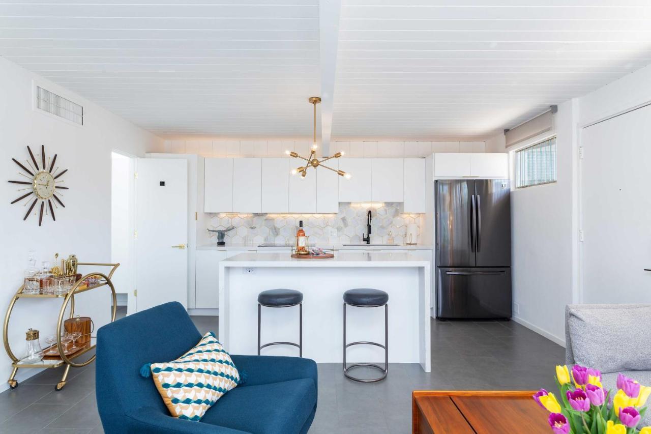 Mid-Century Palm Springs Bungalow With Patio! المظهر الخارجي الصورة